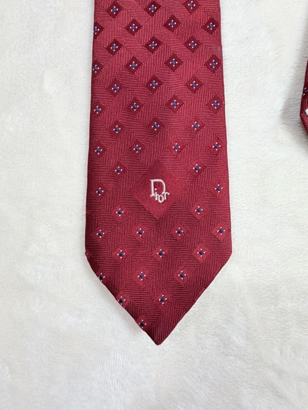 Christian Dior Embroidered Burgundy Patterned Polyester Tie - Picture 2 of 9
